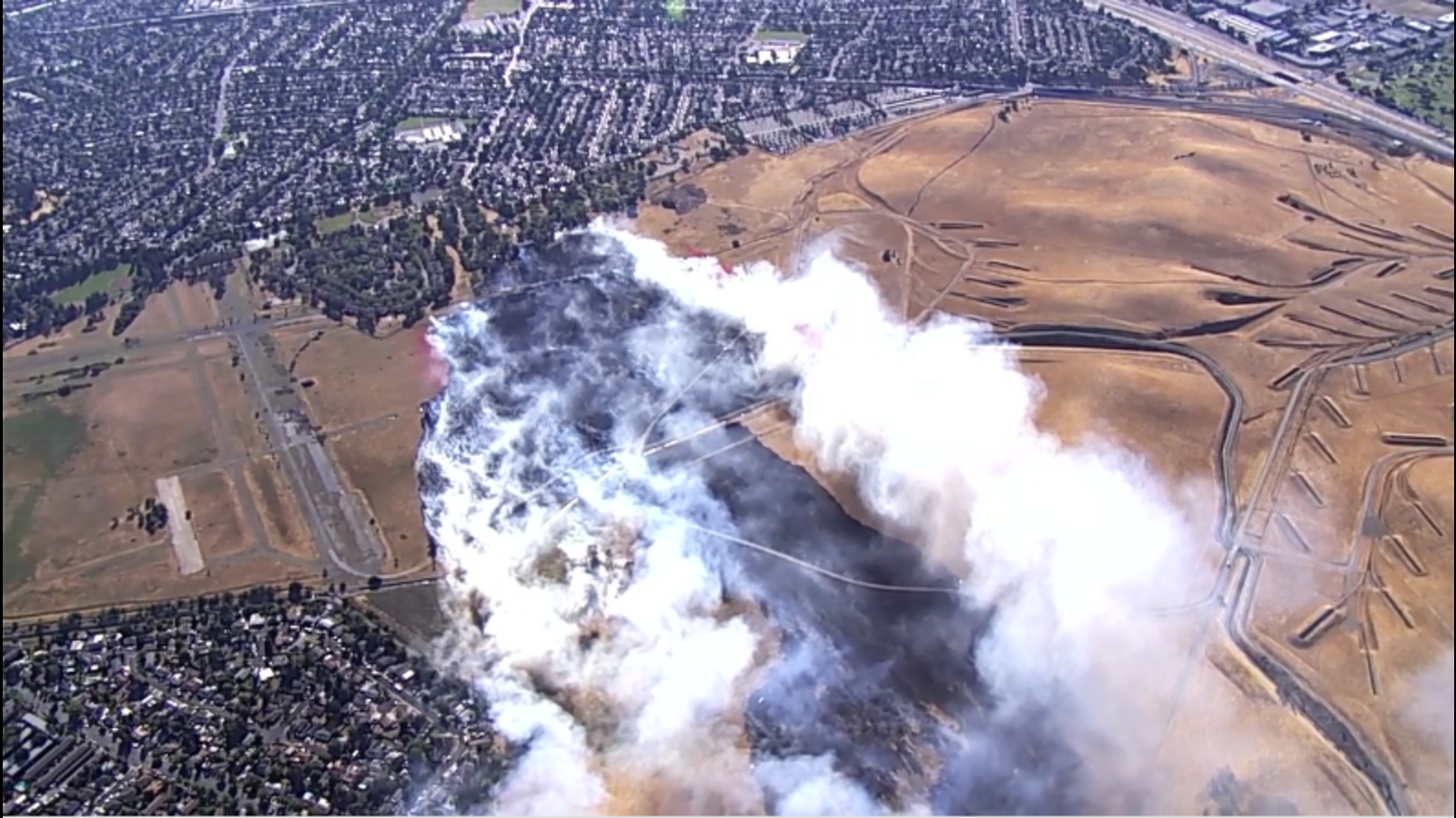 Fire in Concord CA Today: Large Structure Fire Reported Near Major Thoroughfare as Local Authorities Rush to Contain the Blaze