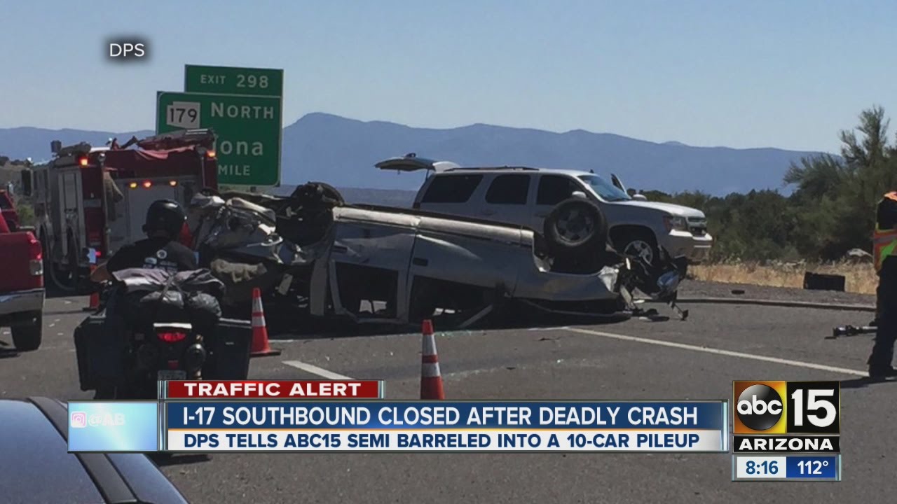 I-17 crash today: Southbound lanes closed near Cordes Lakes at milepost 270 as Arizona Department of Public Safety officials respond to a major accident